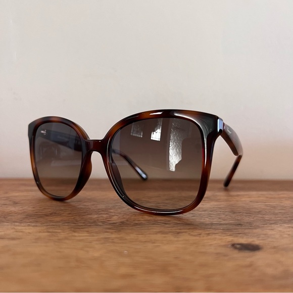 NWT FERRAGAMO 56mm Square Sunglasses - Picture 10 of 14